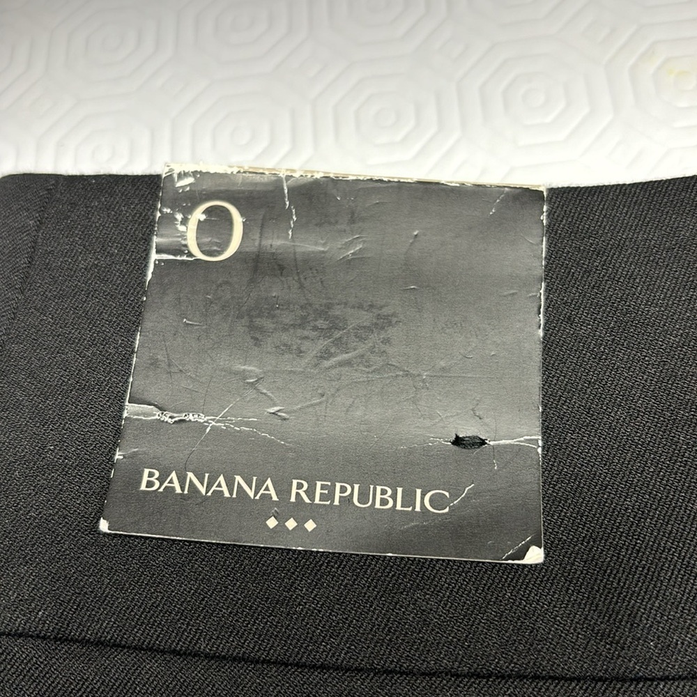 Banana Republic Pencil Skirt Size 0 Colour Black NWT - Picture 4 of 11